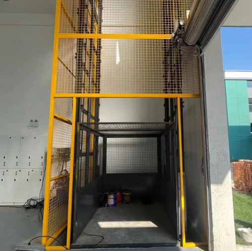 天门导轨式升降机助力物流园破解运输难题