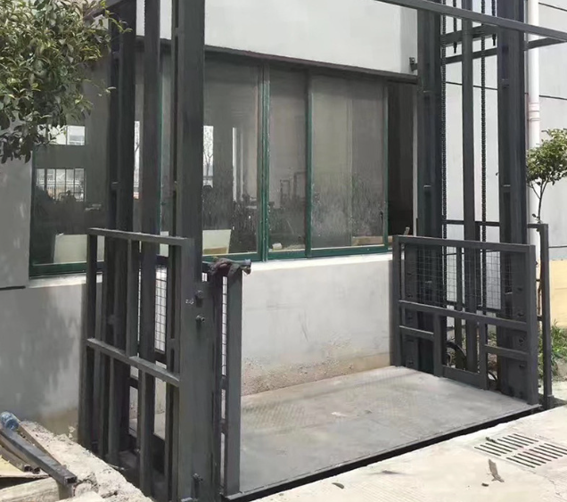 天门导轨式施工升降机助力民生工程提速增效